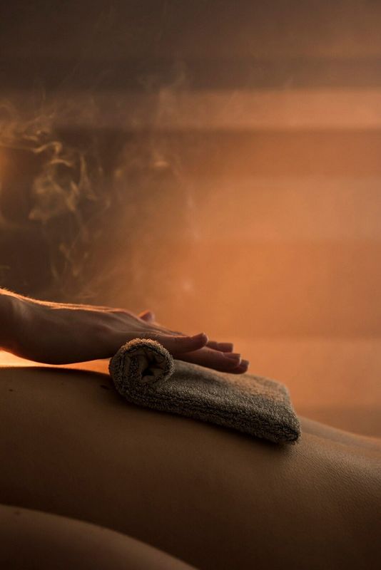 Дренажный массаж: что это такое и чем он полезен для организма